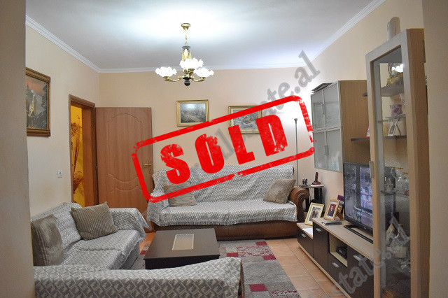 Apartament 2+1 per shitje ne rrugen Mihal Grameno, prane shkolles Mihal Grameno, Tirane, Shqiperi.
